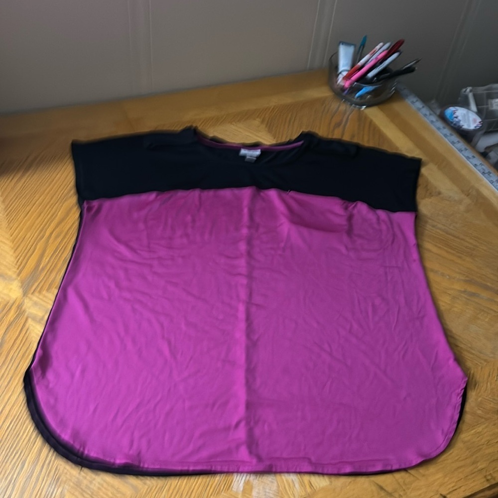 Dressy style top very short sleeves